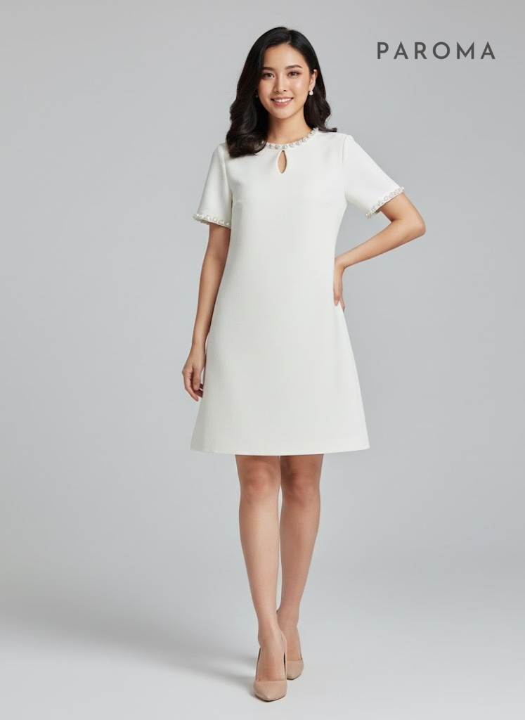 Đầm đính đá cổ và tay