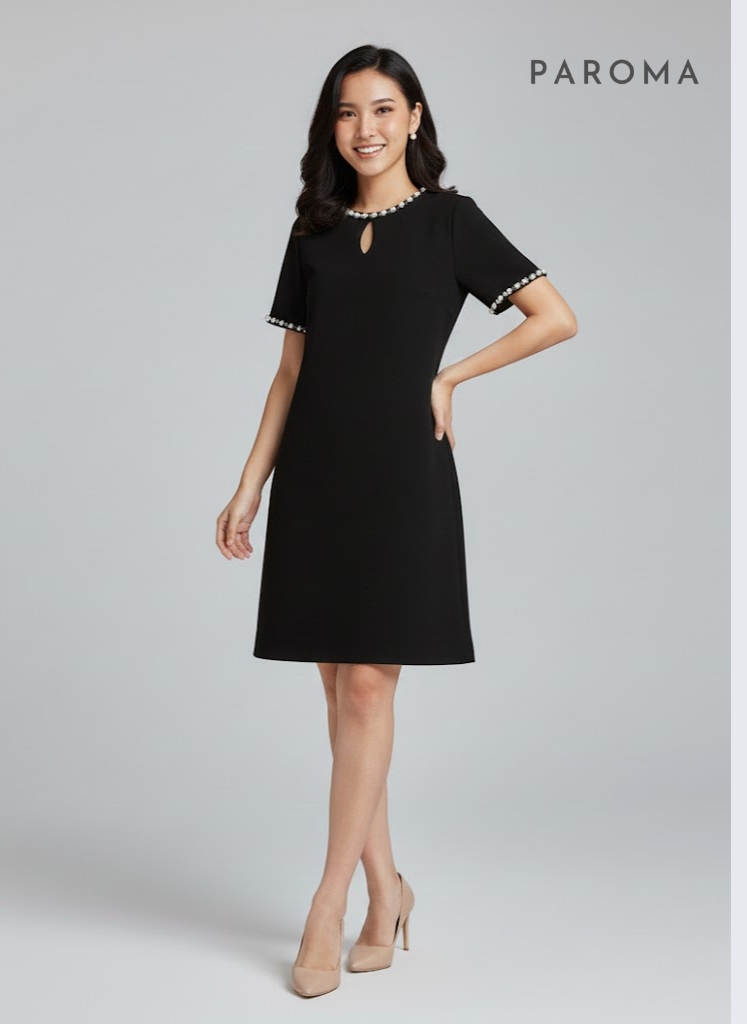 Đầm đính đá cổ và tay